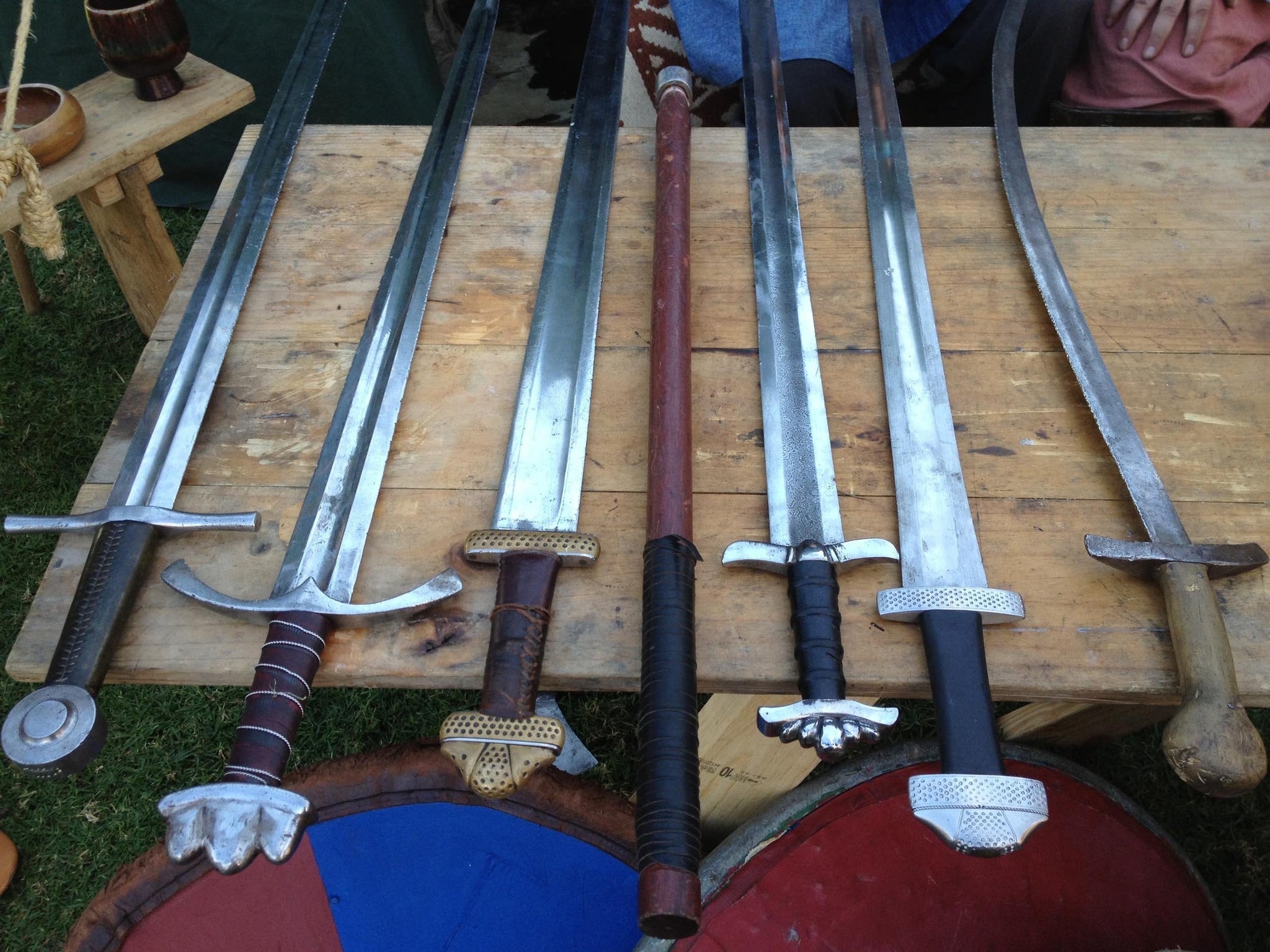 The Evolution of Medieval Swords: From Viking Blades to Knightly Weapons