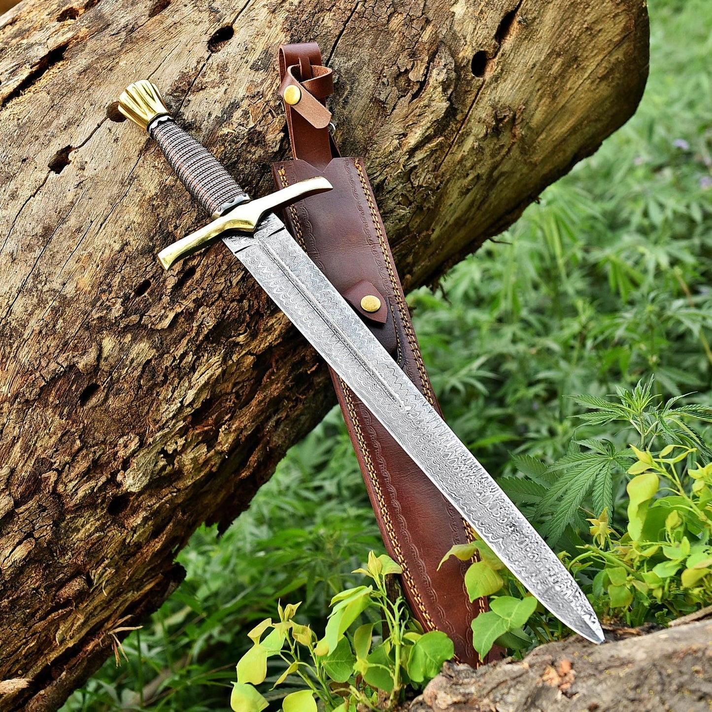 Handcrafted Damascus Gladius – Viking-Roman Style Master Sword
