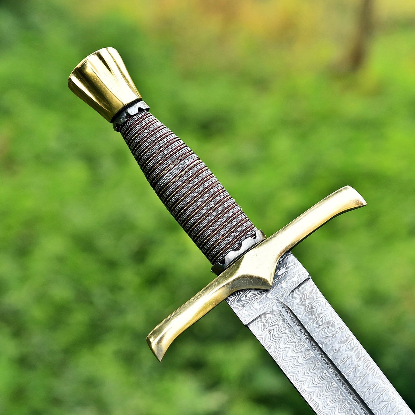 Handcrafted Damascus Gladius – Viking-Roman Style Master Sword