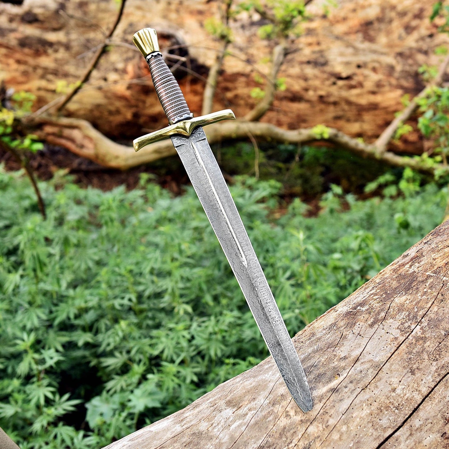 Handcrafted Damascus Gladius – Viking-Roman Style Master Sword