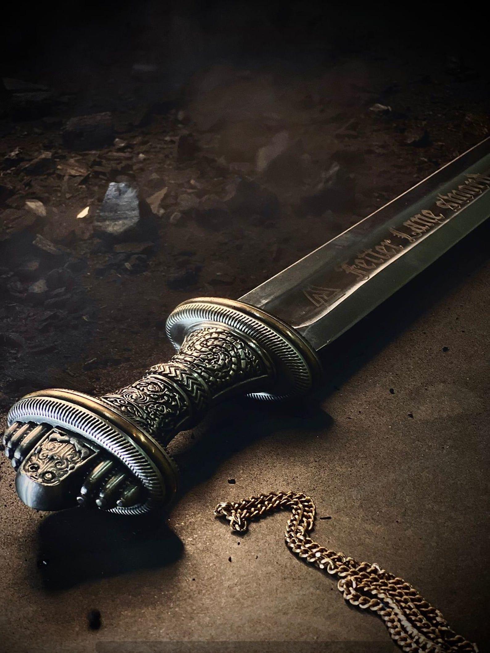 Handmade Fetter Lane Sword – Rare Bronze Age Replica with Historic Craftsmanship