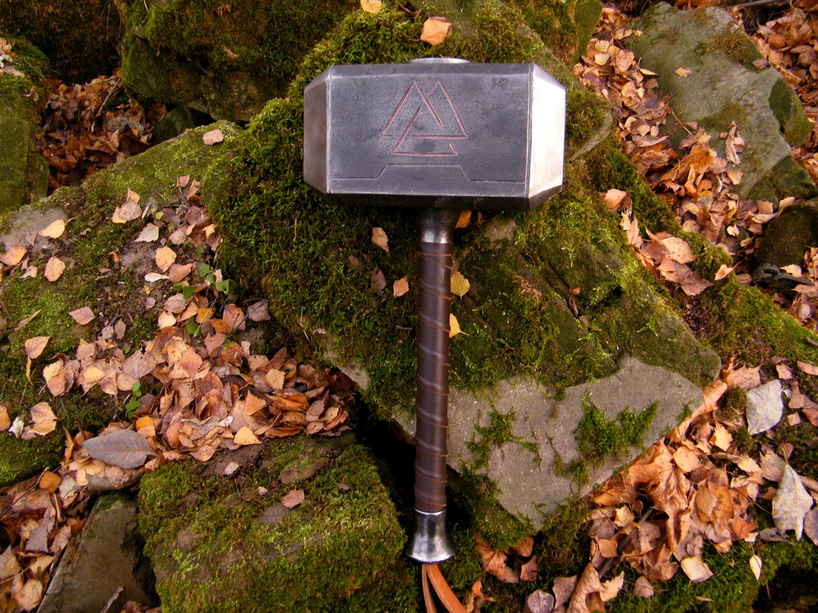 Thor’s Mjölnir Valknut Hammer – A Powerful Norse Symbol of Strength