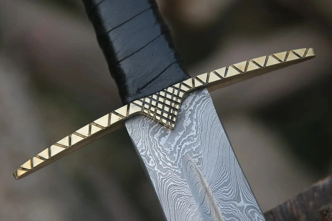 Damascus Steel Twist Blade Viking Sword w/ Brass Leather Handle + Sheath