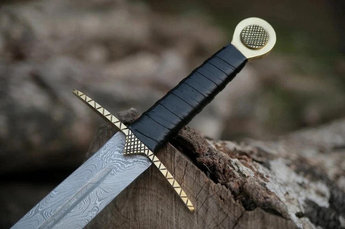 Damascus Steel Twist Blade Viking Sword w/ Brass Leather Handle + Sheath