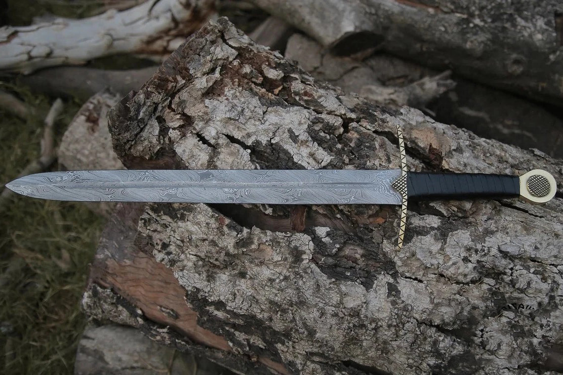 Damascus Steel Twist Blade Viking Sword w/ Brass Leather Handle + Sheath