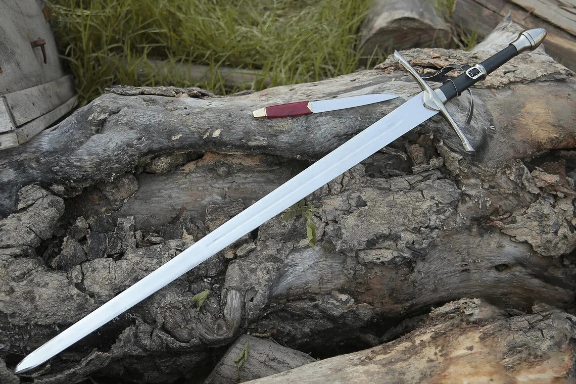 Legendary Ranger Sword of Strider – Black Edition from LOTR Trilogy