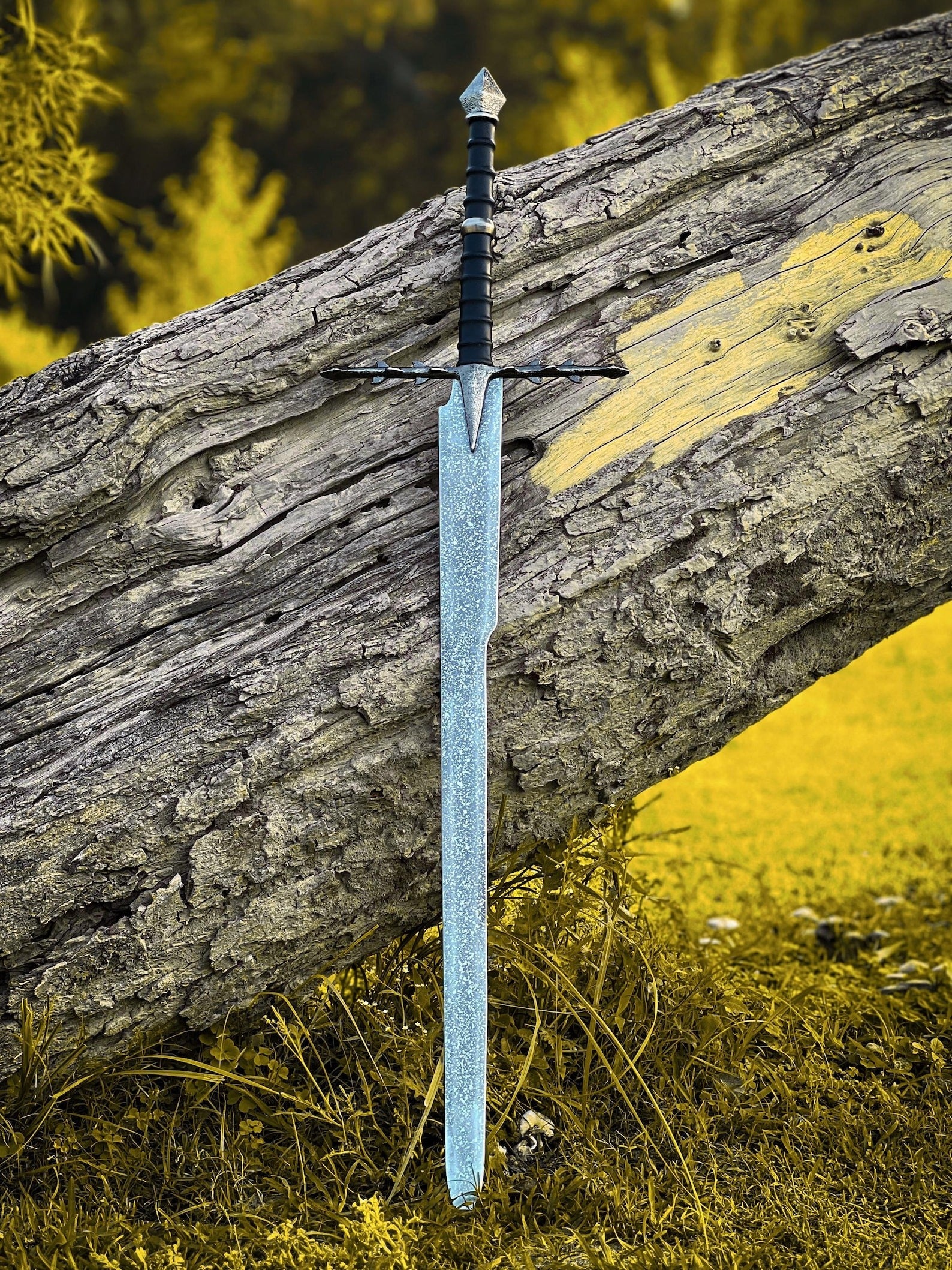 Ring Wraith Nazgul Costume with Black Cape & Sword – Lord of the Rings
