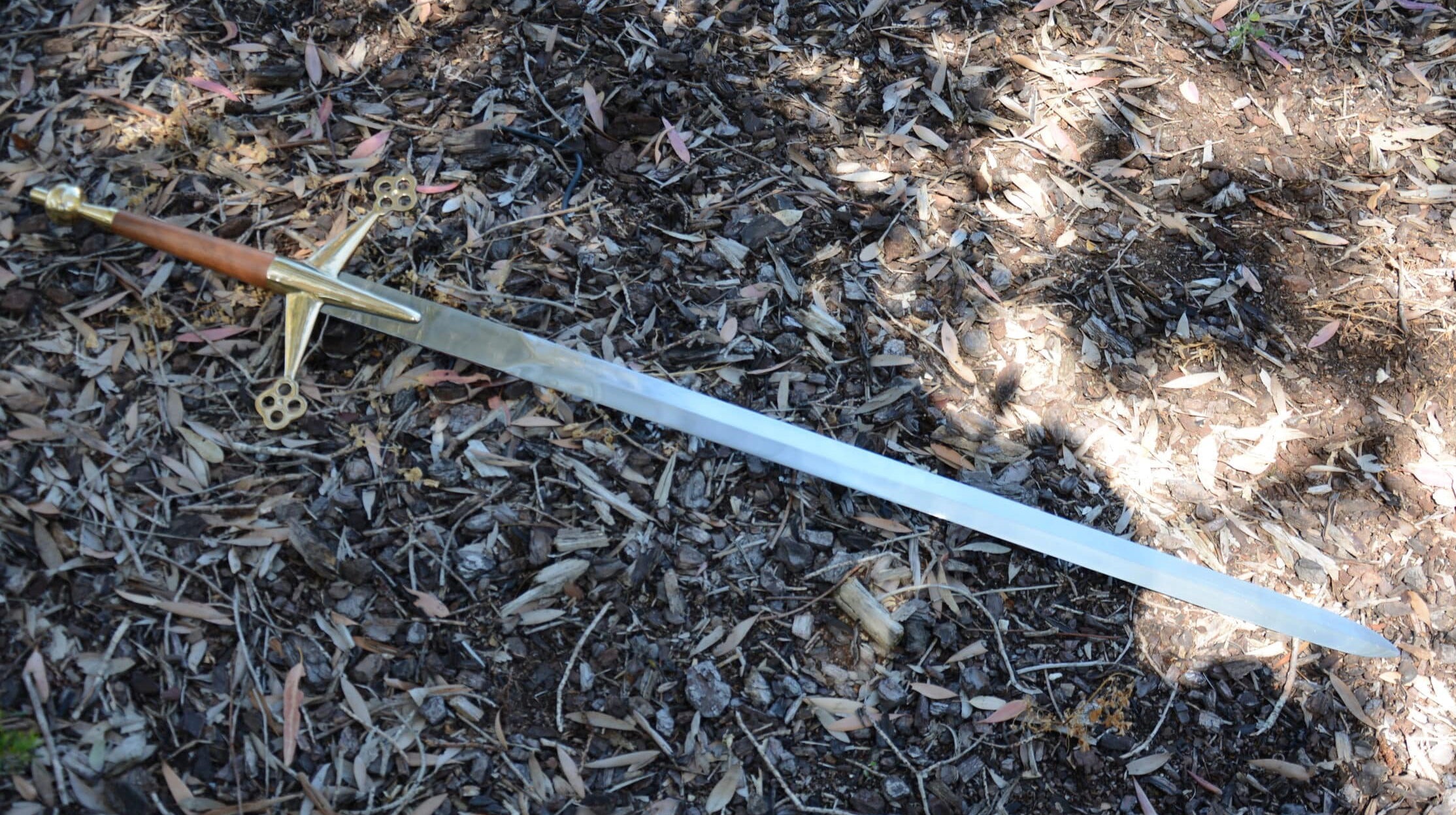 Scottish Claymore Sword 38" with Brass Guard, Pommel & Wood Handle