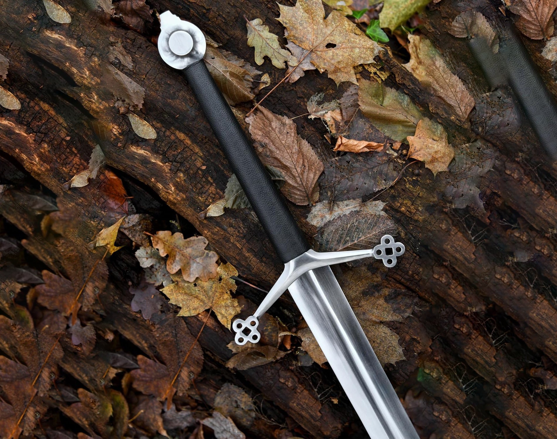 Scottish Claymore Sword – Authentic Two-Handed Medieval Blade