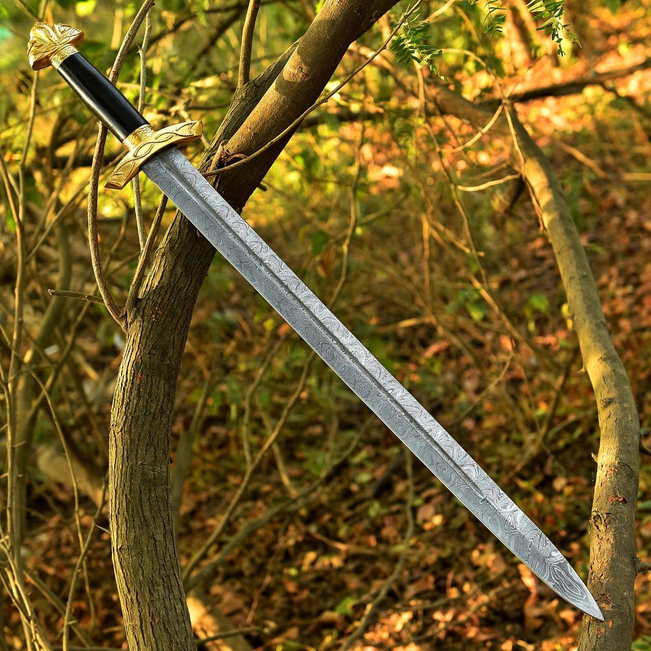 Hand-Forged Damascus Steel Nordic Smith Northmen Viking Sword