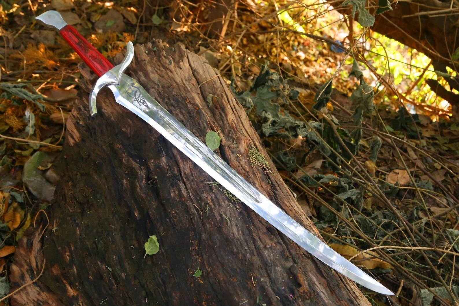 Custom Heron Marked Sword Replica – Iconic Blade from The Wheel of Time