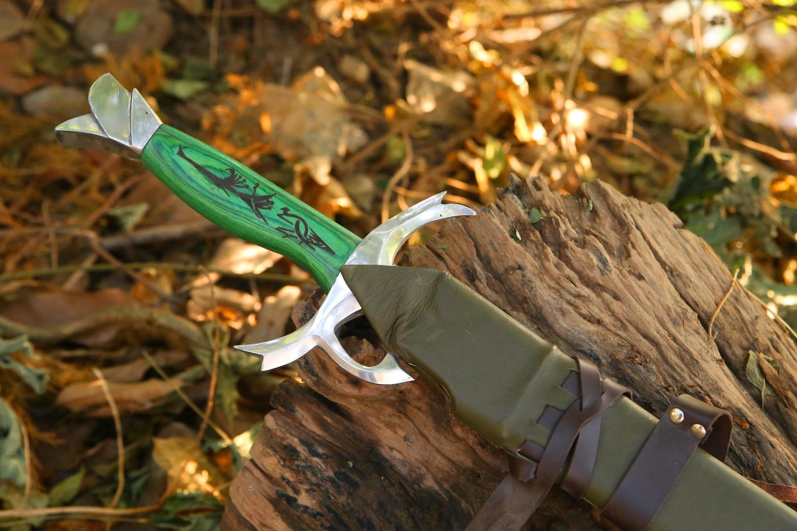 Custom Wheel of Time Warder’s Sword – Heron Marked Blade Replica