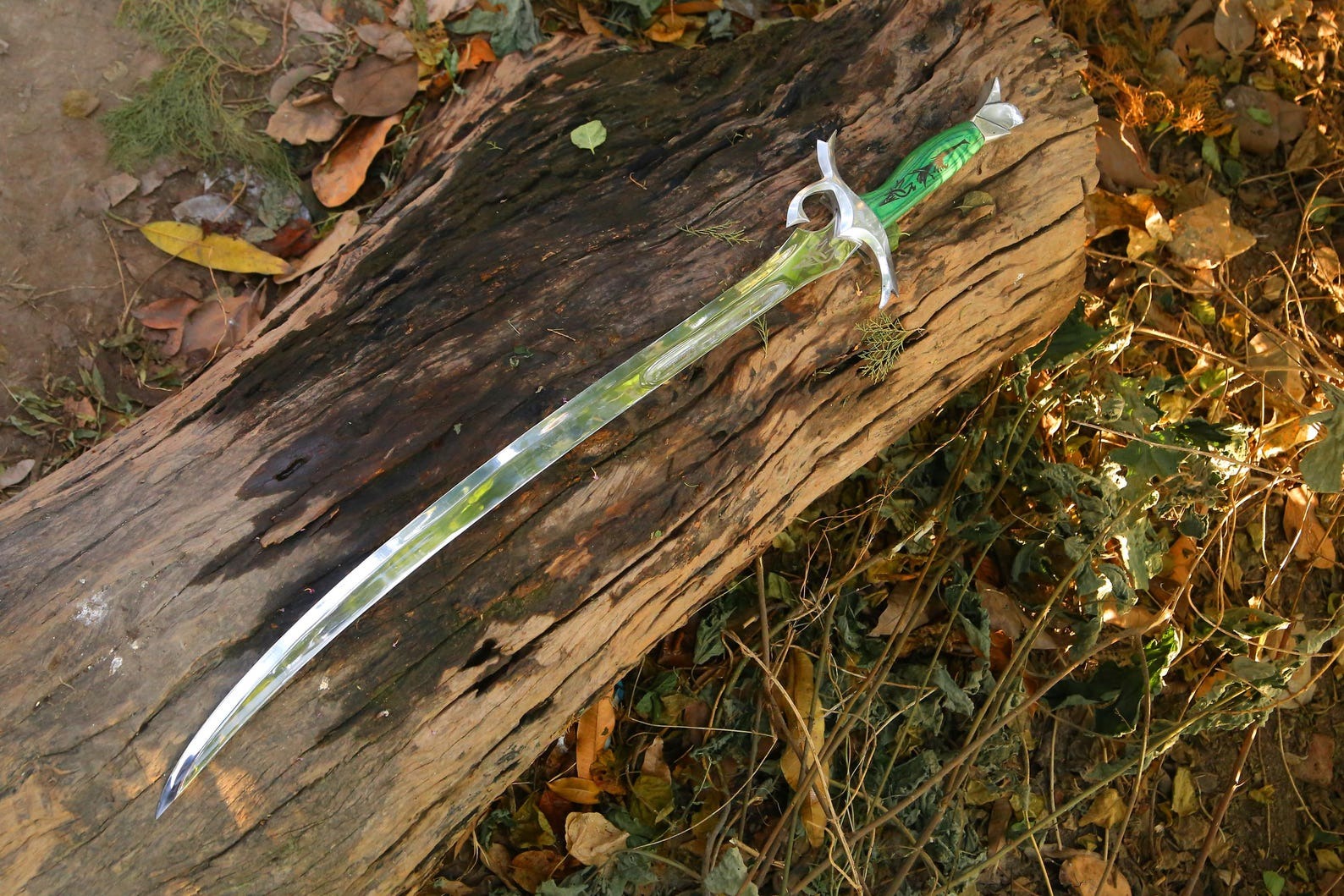 Custom Wheel of Time Warder’s Sword – Heron Marked Blade Replica