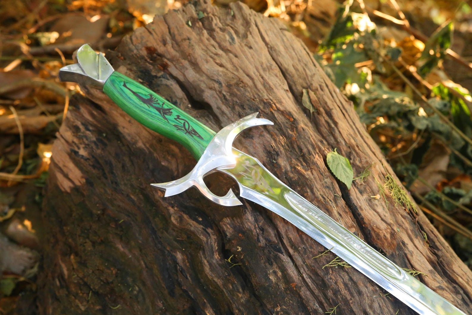 Custom Wheel of Time Warder’s Sword – Heron Marked Blade Replica