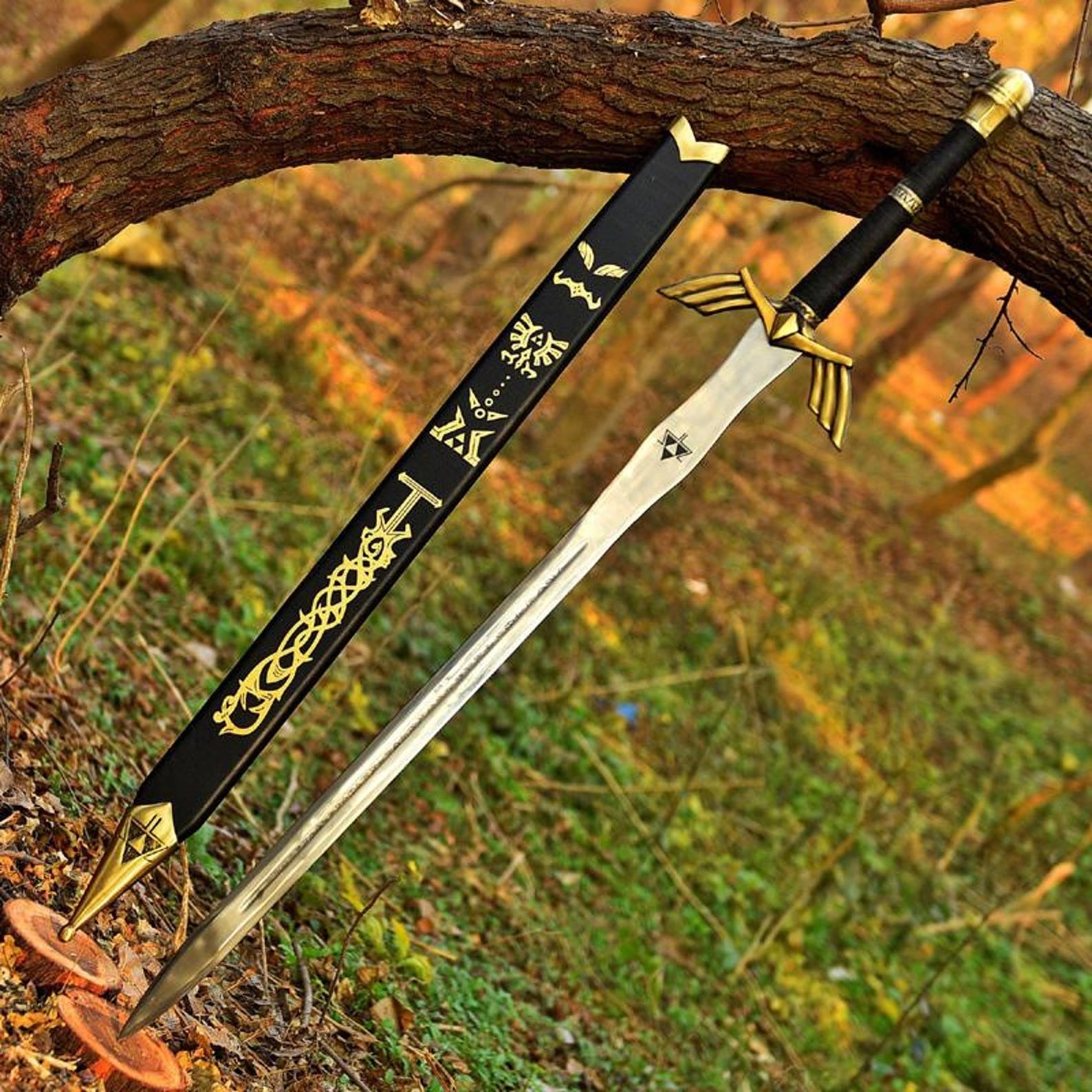 Zelda Black & Gold Master Sword – Legendary Blade of Heroes