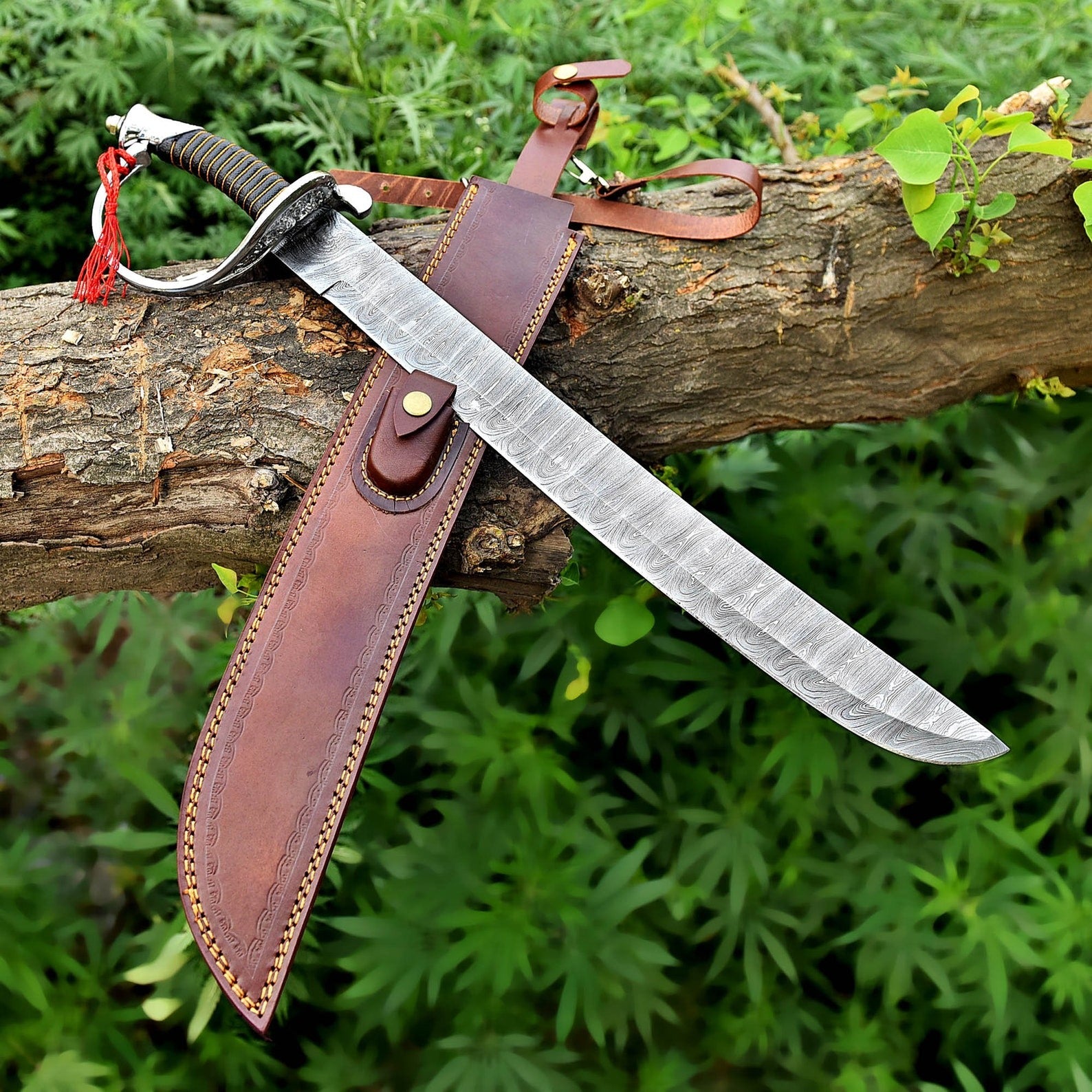 Handcrafted Damascus Steel Cutlass – Viking Buster Sword Design