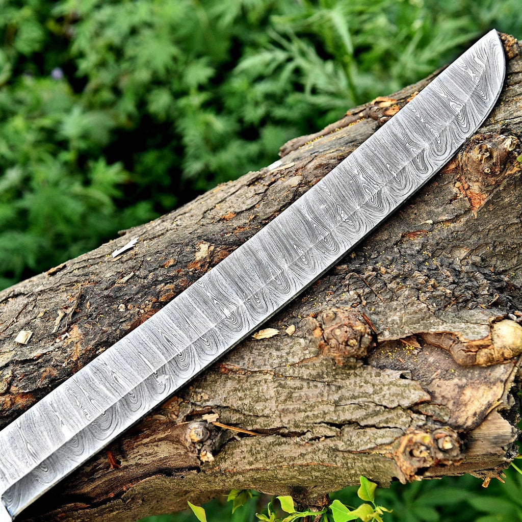 Handcrafted Damascus Steel Cutlass – Viking Buster Sword Design